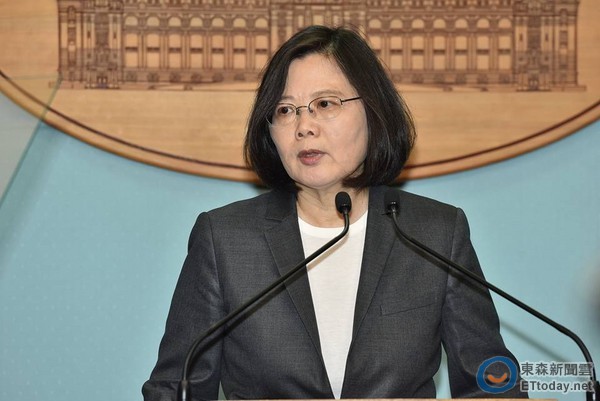 蔡英文的日常趣事与友情纽带，温馨的一天观察