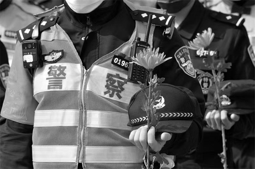 抗疫烈士最新动态，英雄永垂不朽，缅怀烈士致敬抗疫英雄