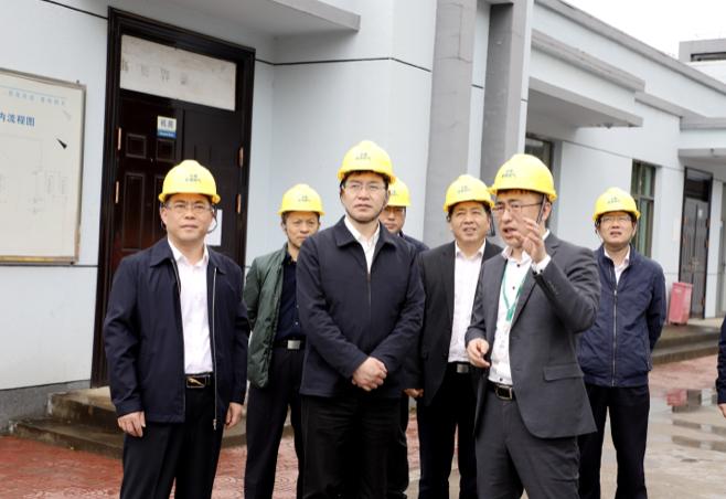 新奥天天免费资料公开,公司决策资料模板_影像版78.123