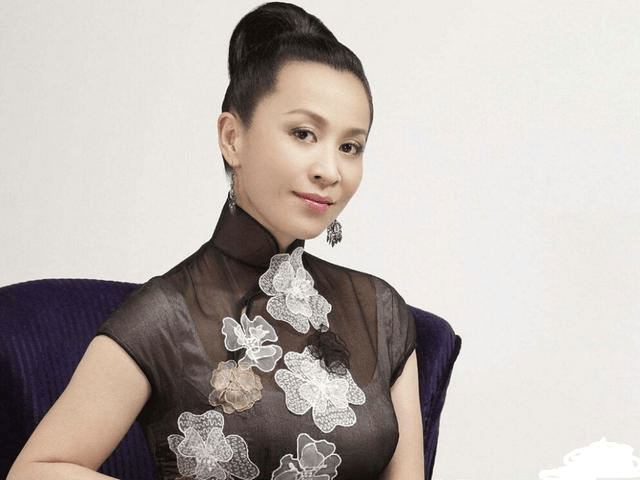 冻龄明星的不老神话，揭秘背后的秘密