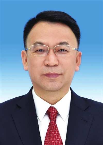 进贤县县委常委新成员揭秘与小巷独特风味小店的探索