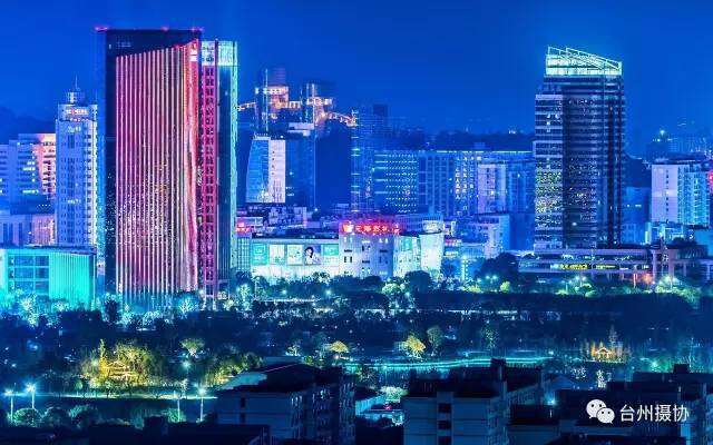 台州夜景探索与体验指南，最新夜景欣赏步骤详解